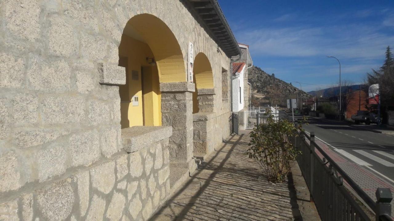 Casa Rural los Portalillos II Navatalgordo Exterior foto